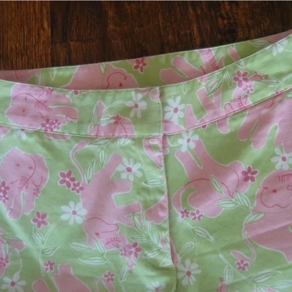 Lilly Pulitzer Pink Elephant capri pants 6 - Picture 2 of 6